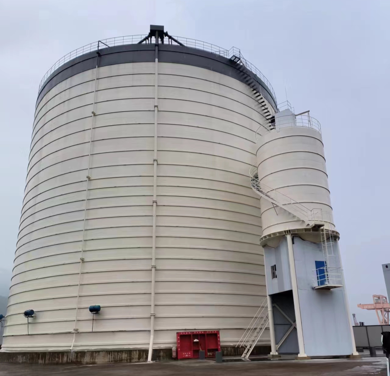 阿克苏10万吨水泥钢板库